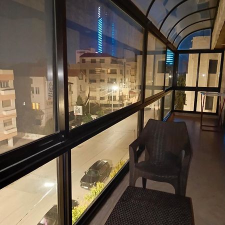 Nice Furnished Apartment Amman Ngoại thất bức ảnh